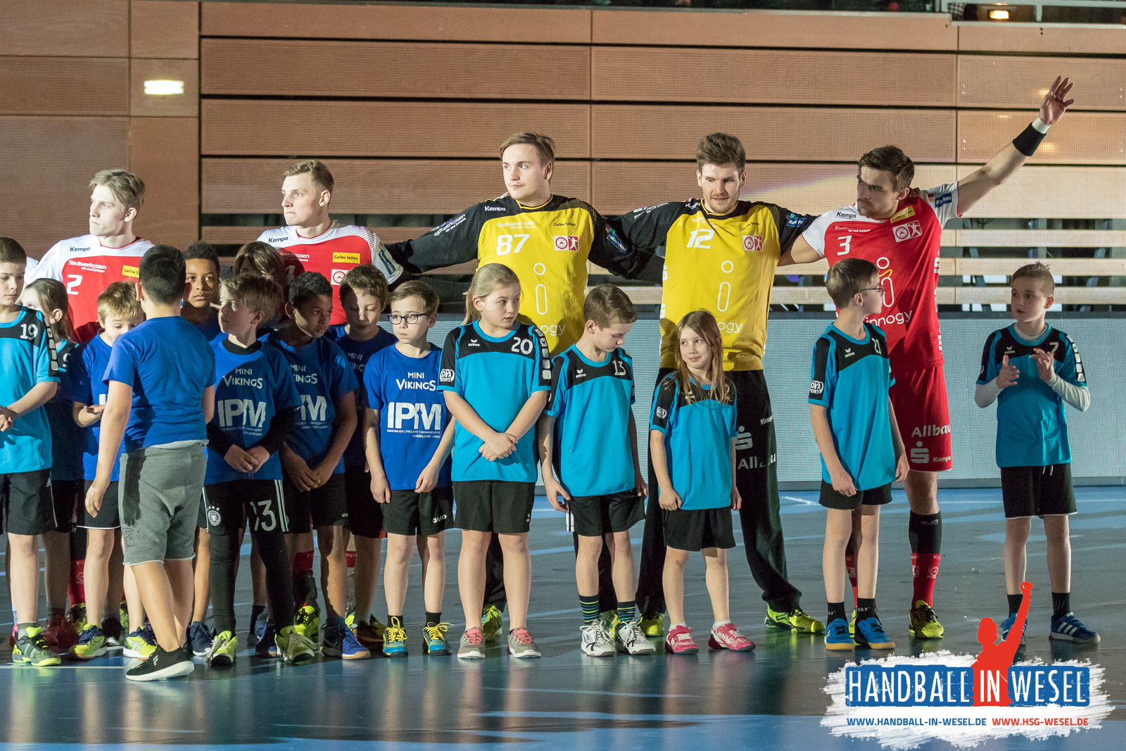 HC Rhein Vikings - TuSEM Essen 32:29 (17:14) / 2.Liga / DKB Hand